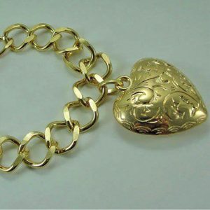 Pulseira Corrente Grossa Dourada com Pingente Grande Coração