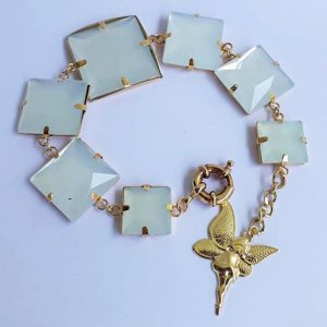 Pulseira Feminina Dourada com Chatons – Estilo e Sofisticação