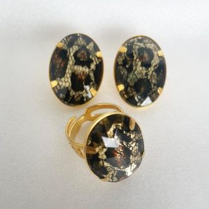 Conjunto brinco com anel banhado com chatons onça