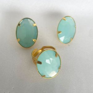 Conjunto brinco com anel banhado com chatons onça
