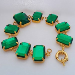 Pulseira Feminina Dourada com Chatons – Estilo e Sofisticação