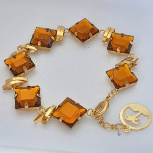 Pulseira Feminina Dourada com Chatons – Estilo e Sofisticação
