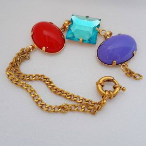 Pulseira Feminina Dourada com Chatons – Estilo e Sofisticação