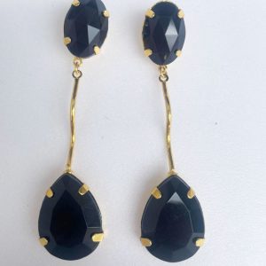 Brinco grande banhado com chatons de resina