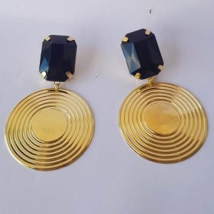 Brinco grande banhado com pino octogonal preto 18 x 25