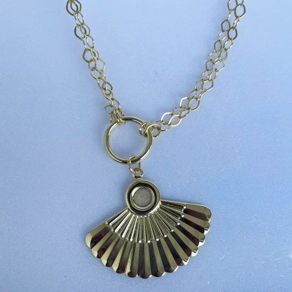 Colar Corrente Dupla Banhada – Elegância e Brilho para Você - Imagem 3