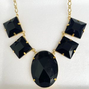 Colar Corrente Banhada com Chatons – Elegância e Brilho