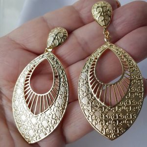 Maxi Brinco Banhado  – Destaque Seu Visual com Elegância