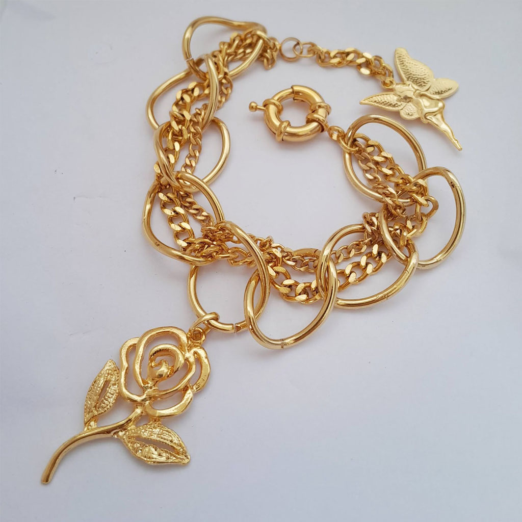 Pulseira Correntes Douradas com Pingentes Banhado - Imagem 3